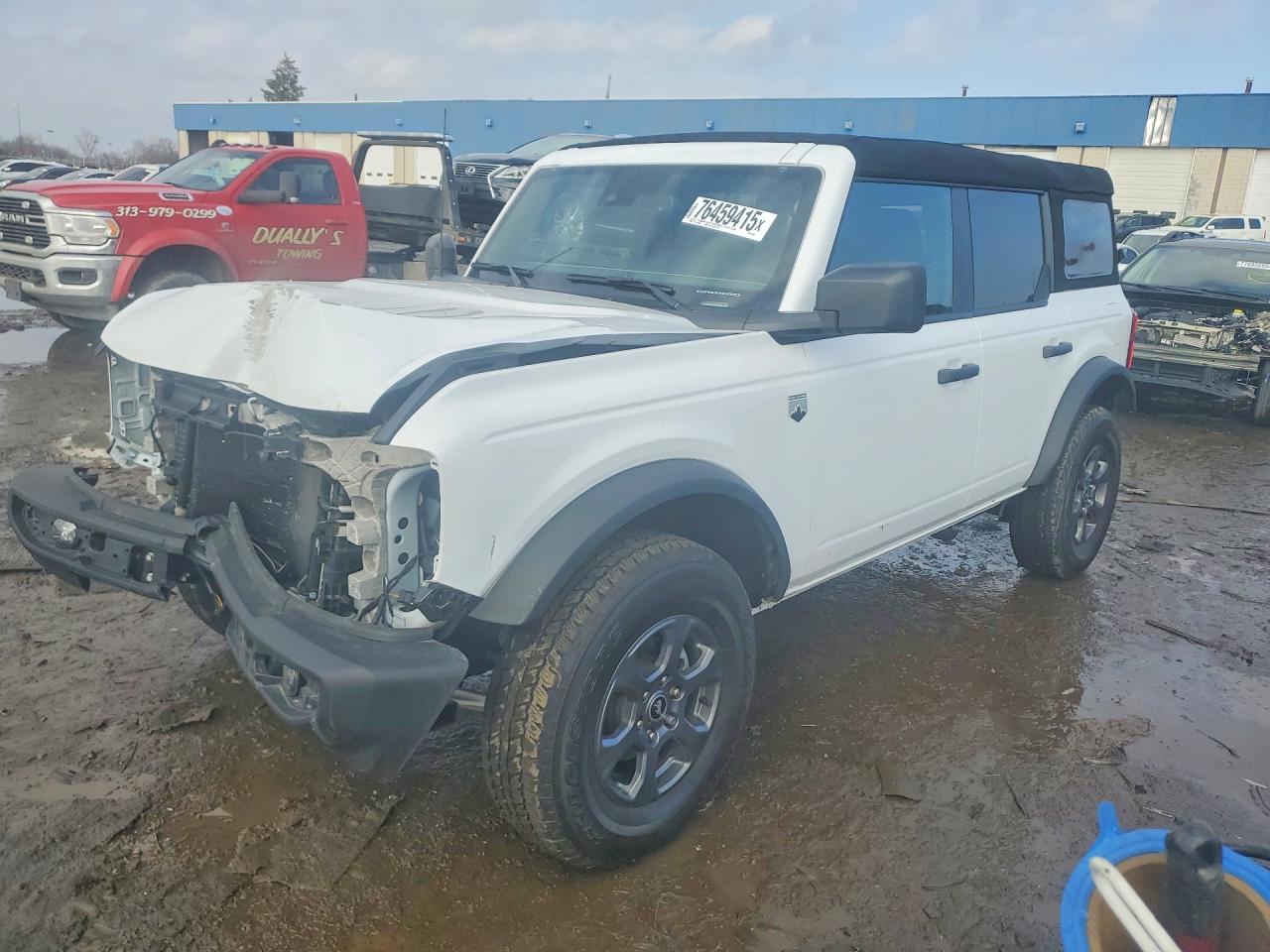 Salvage Ford Bronco Image