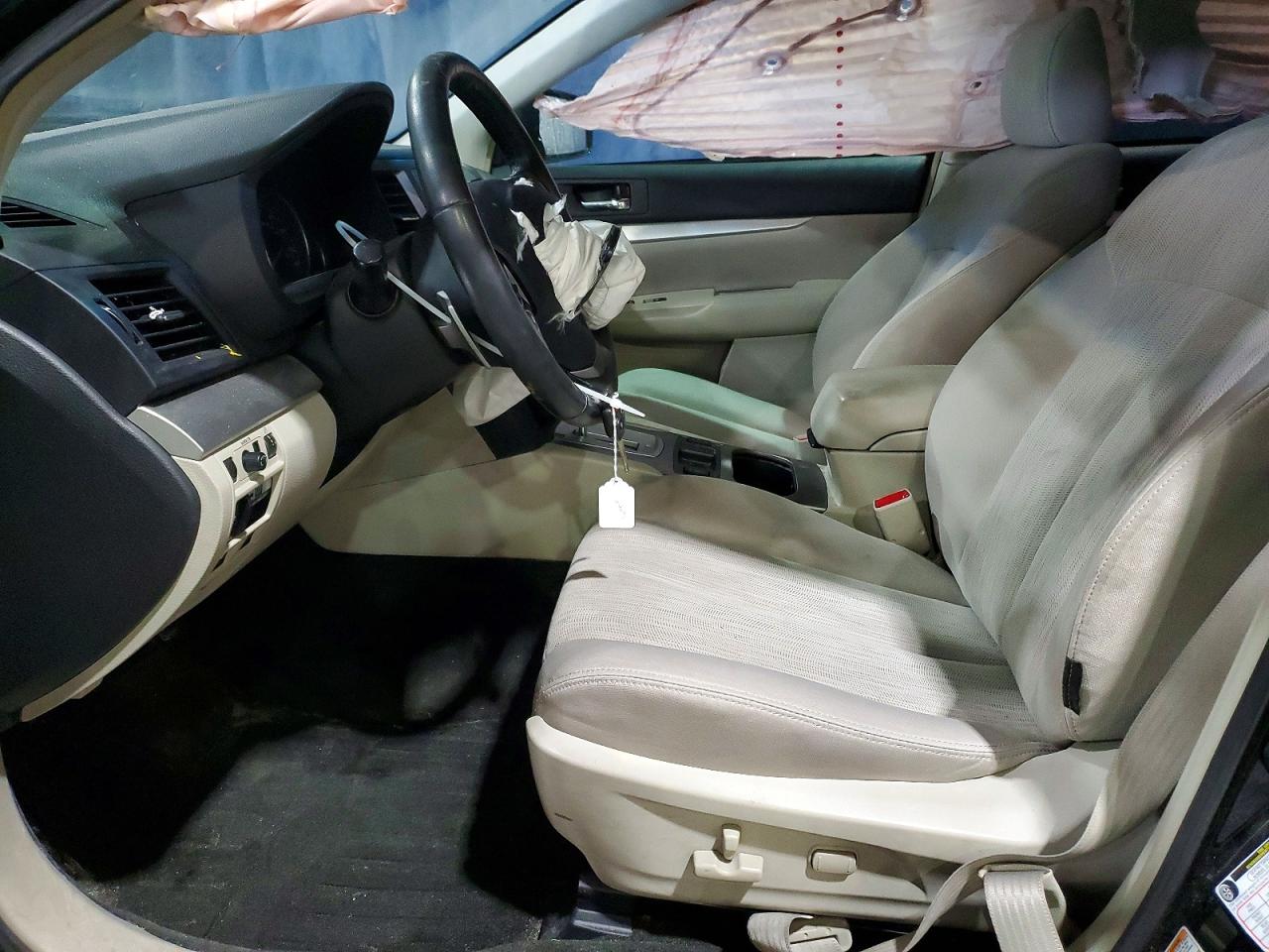 Subaru Legacy 2.5i Premium
