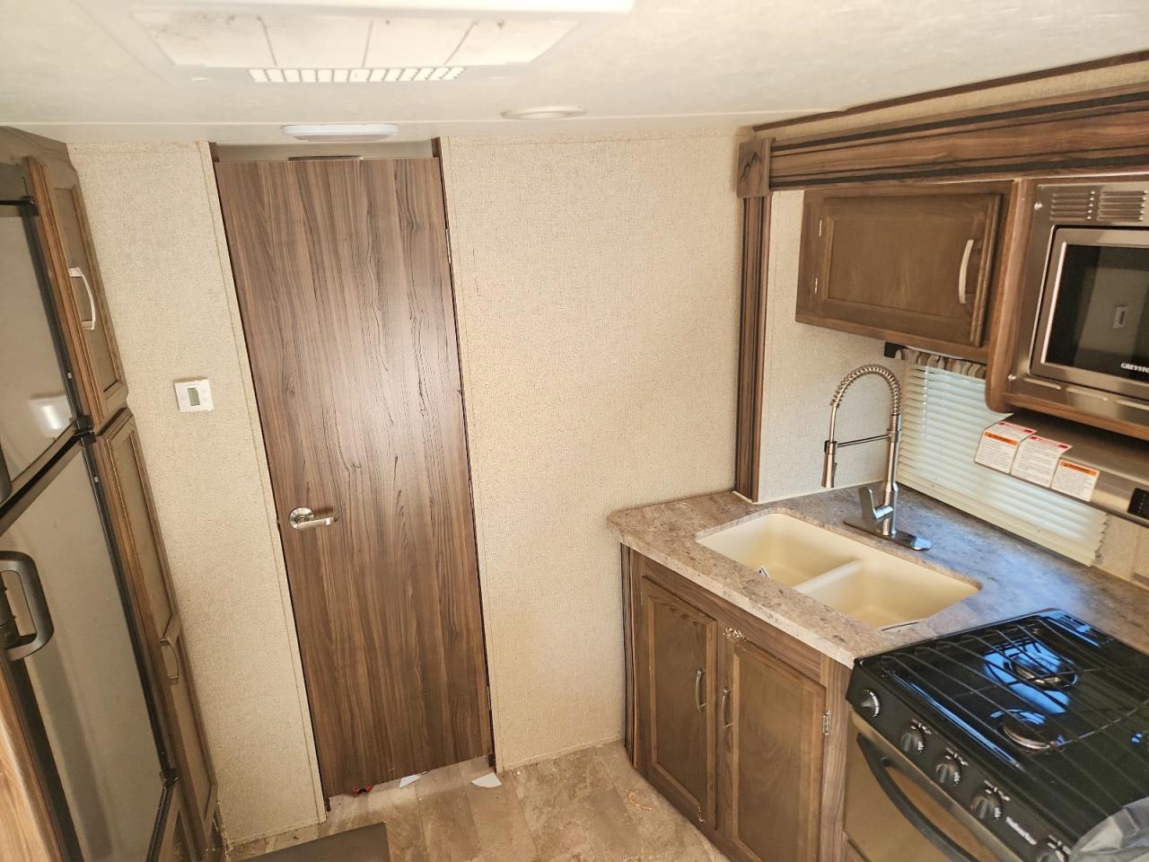 Apex By Coachmen Apex Ultra