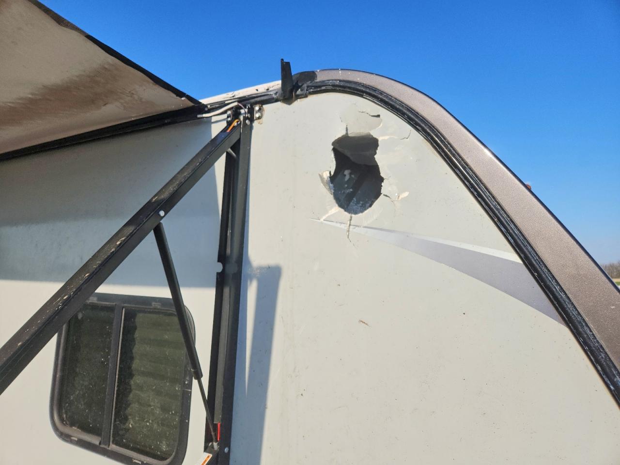 Apex By Coachmen Apex Ultra