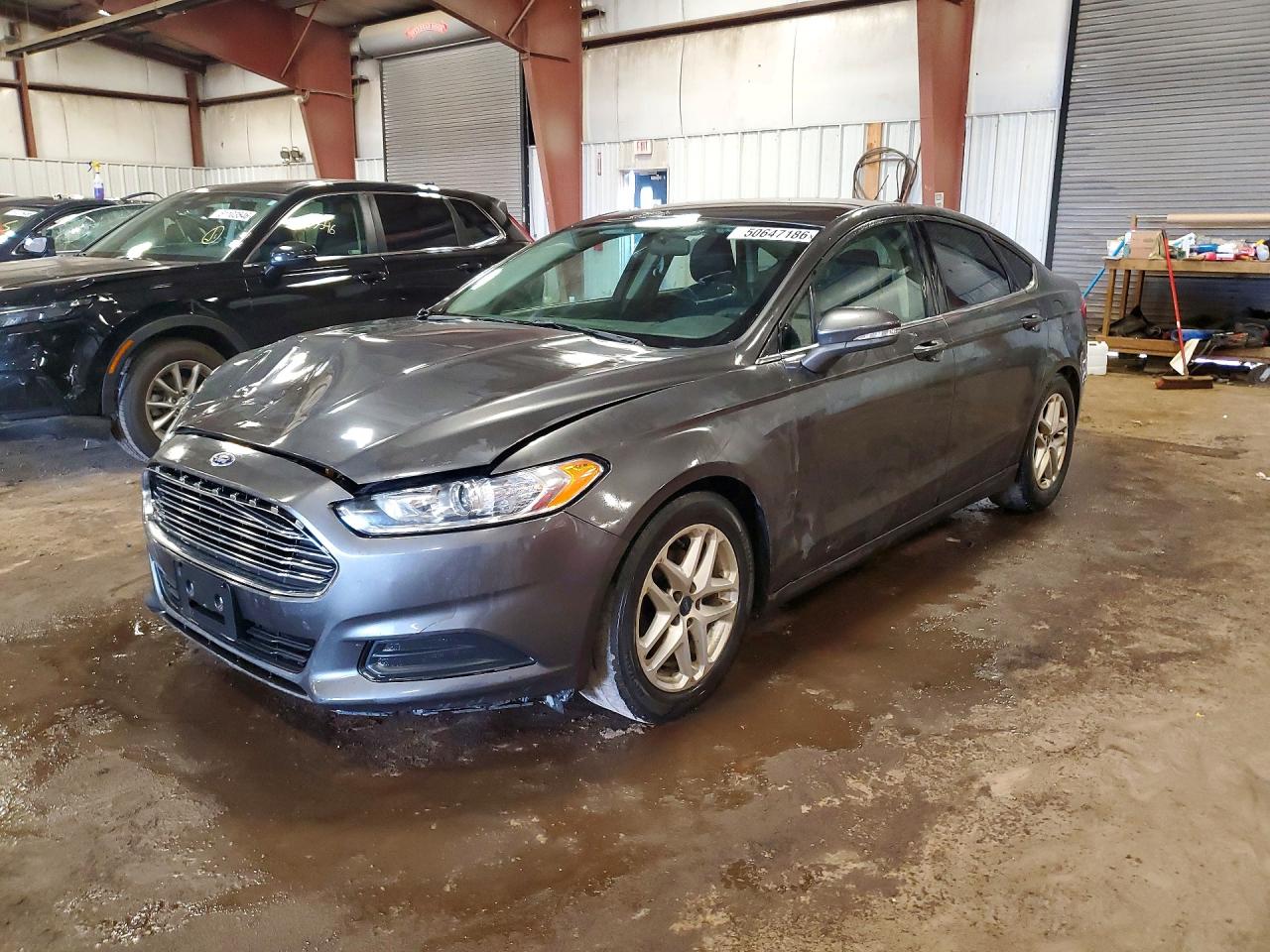 Salvage Ford Fusion Image