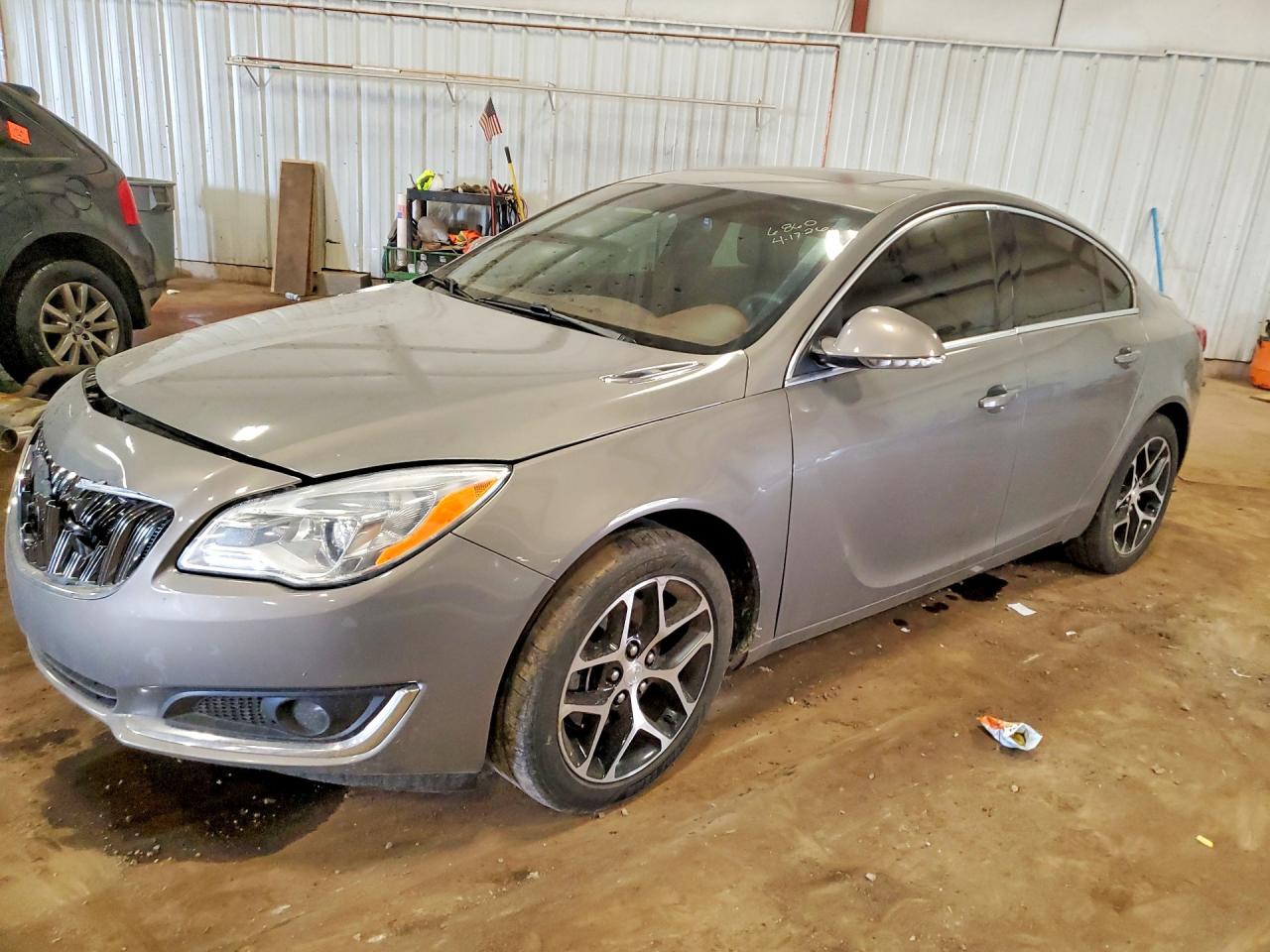 Salvage Buick Regal Image