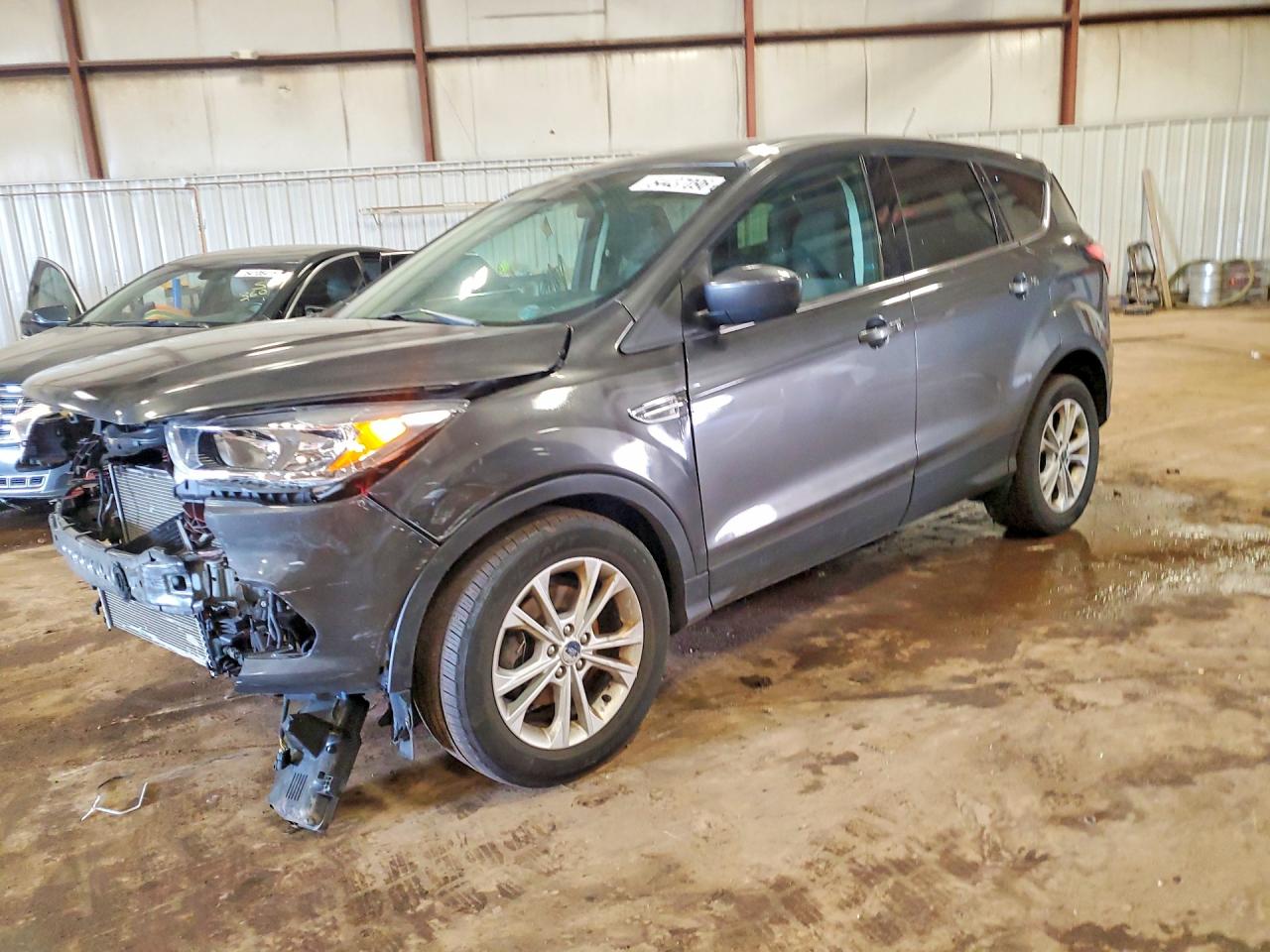 Salvage Ford Escape Image