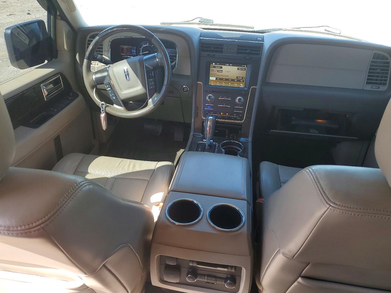 Lincoln Navigator Select