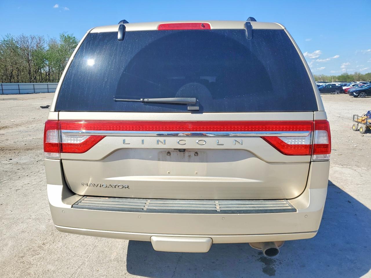 Lincoln Navigator Select