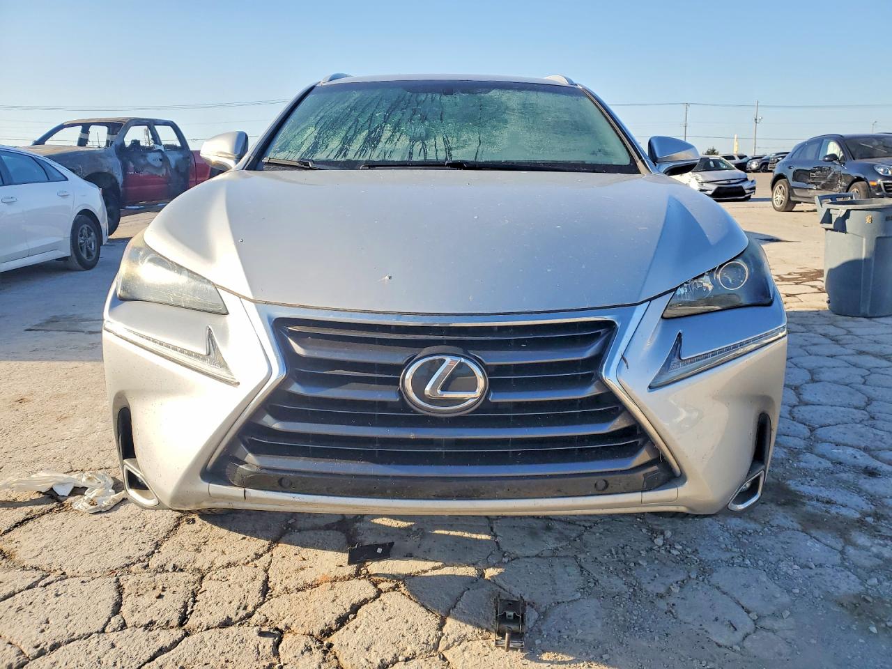 Lexus NX Base