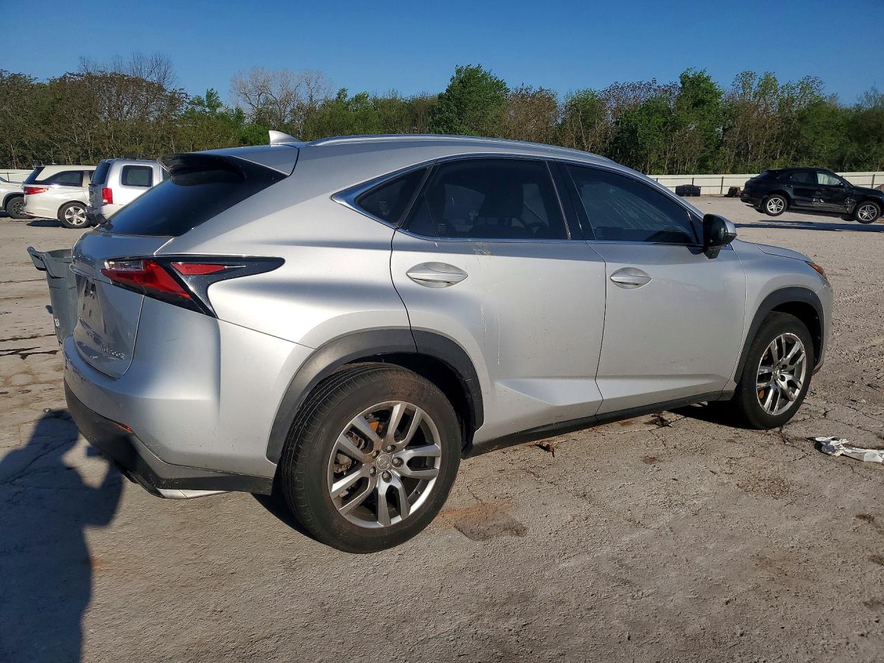 Lexus NX Base