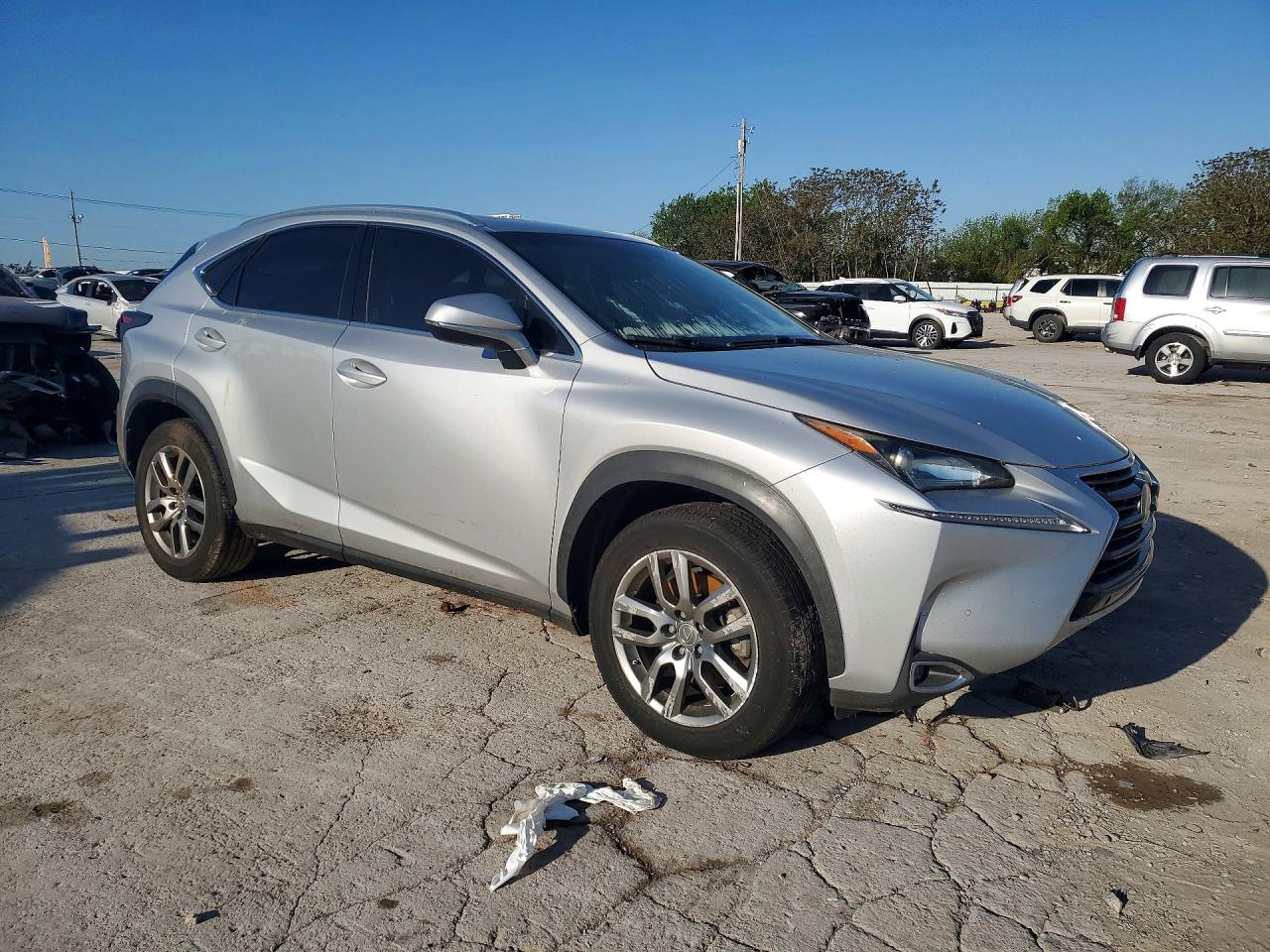 Lexus NX Base