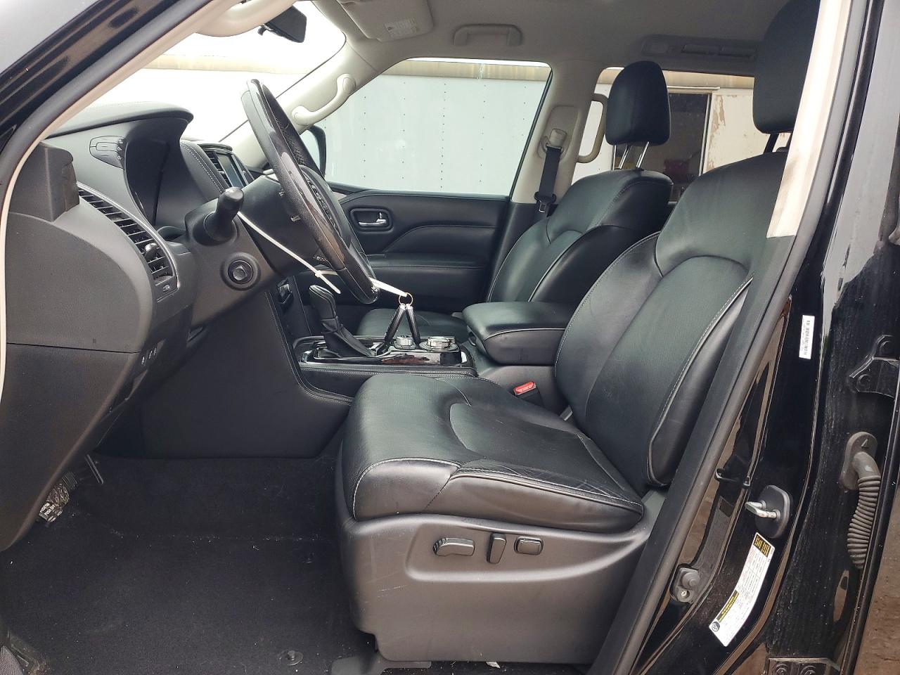 INFINITI Qx Luxe