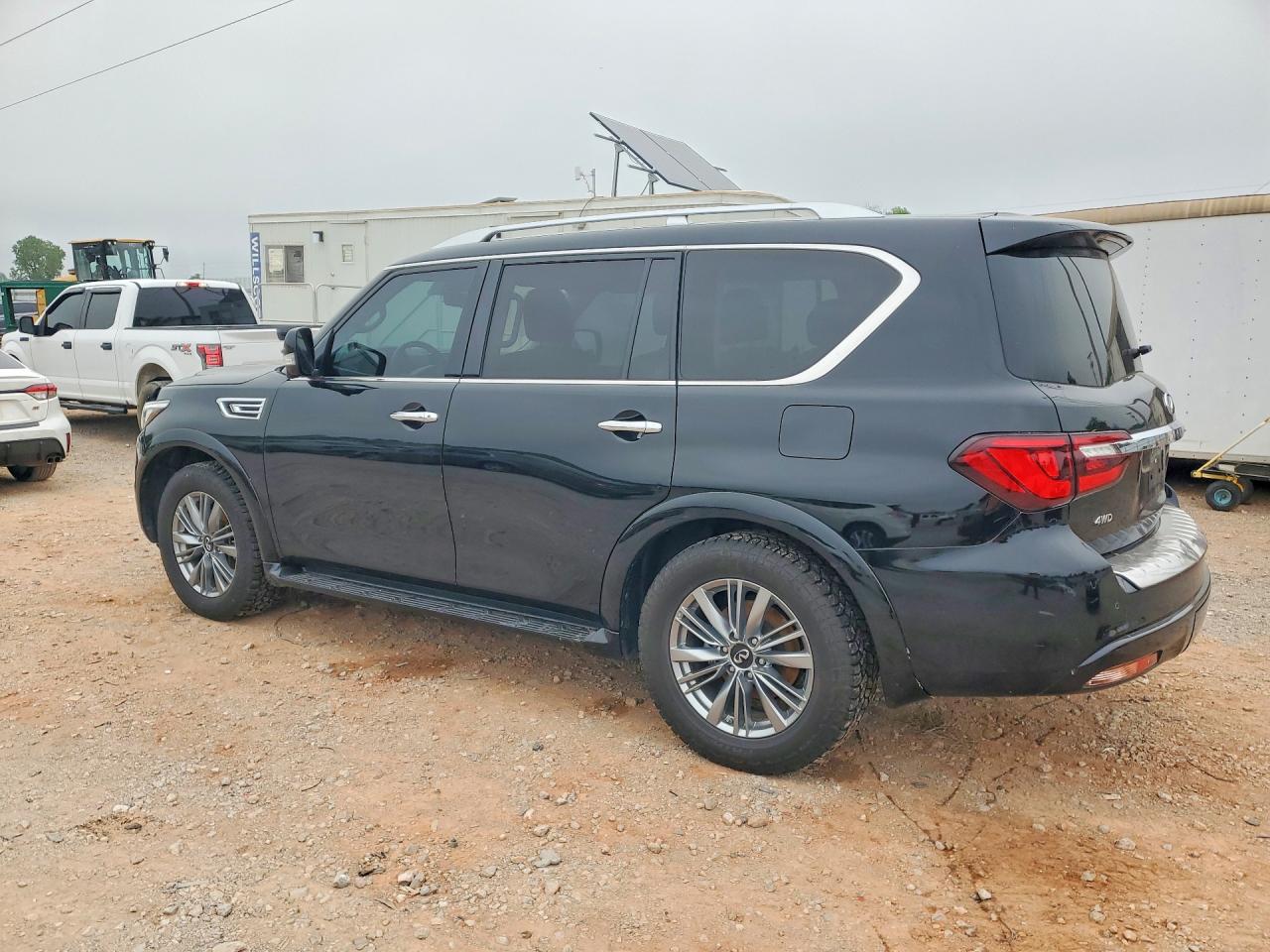 INFINITI Qx Luxe