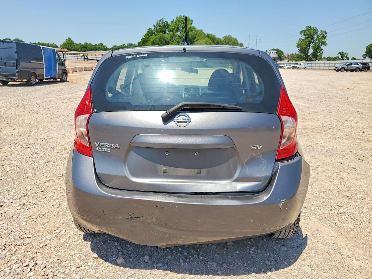 Nissan Versa Sv