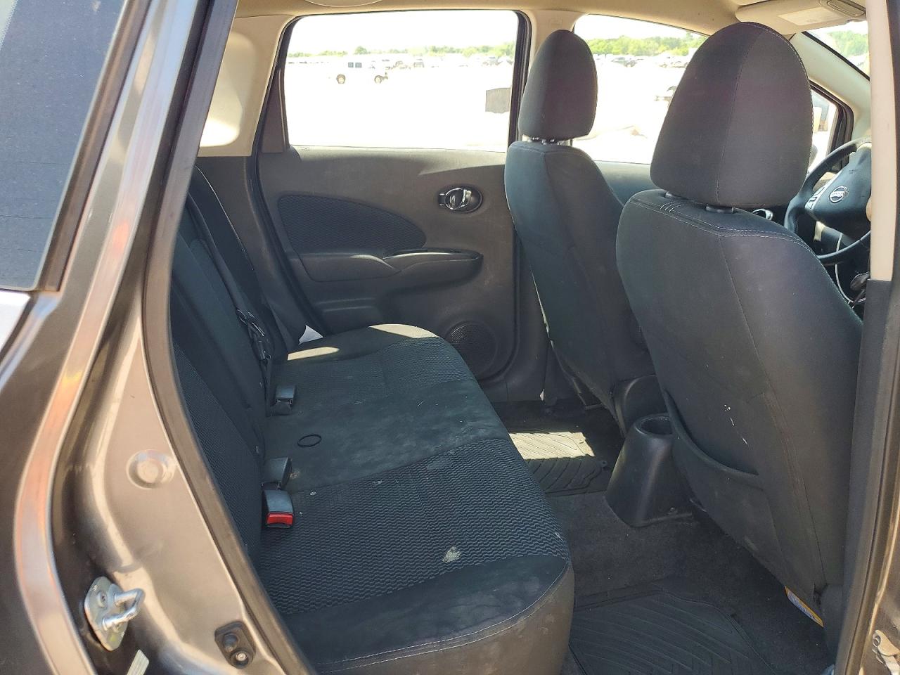 Nissan Versa Sv