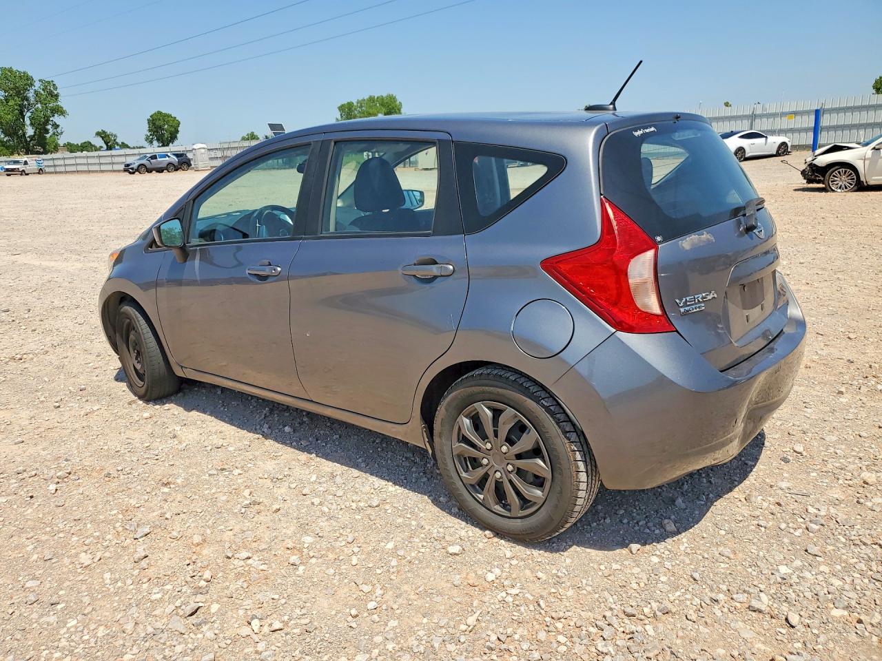 Nissan Versa Sv