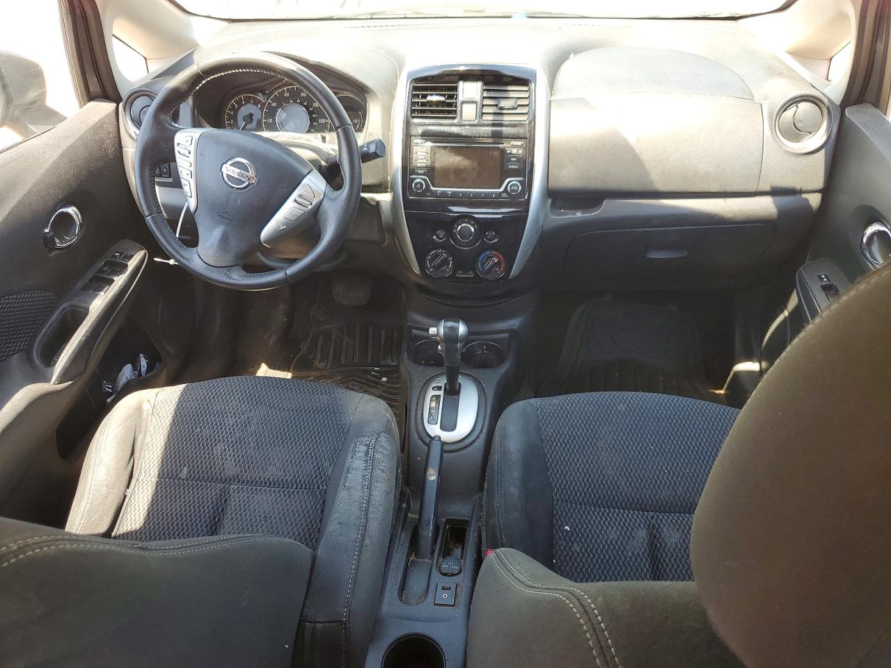 Nissan Versa Sv