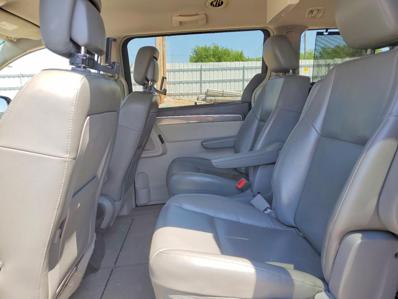 Volkswagen Routan Se
