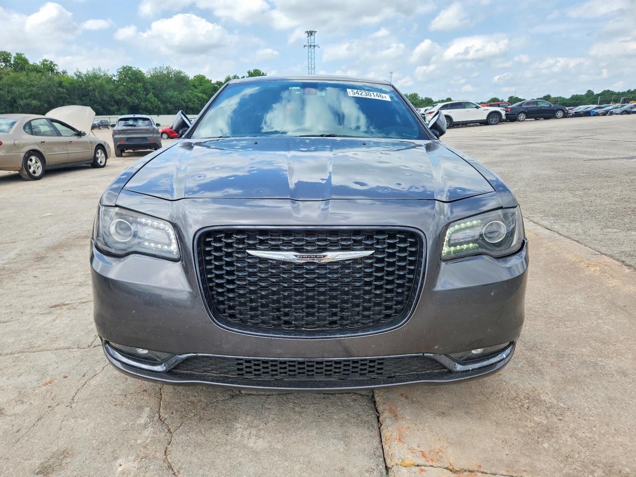 Chrysler 300 S