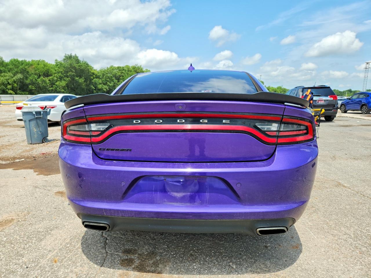 Dodge Charger Sxt