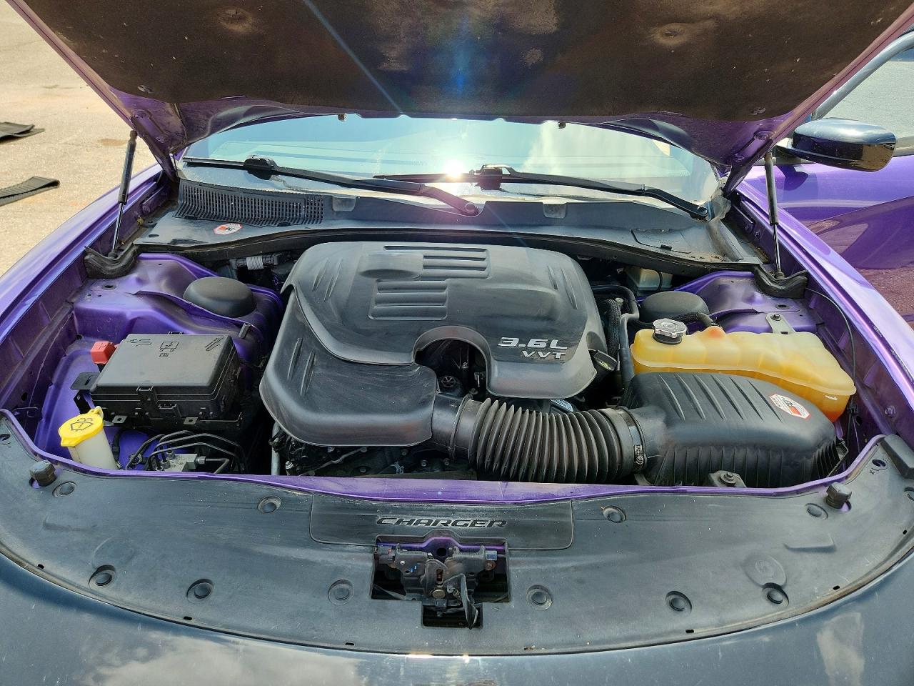 Dodge Charger Sxt
