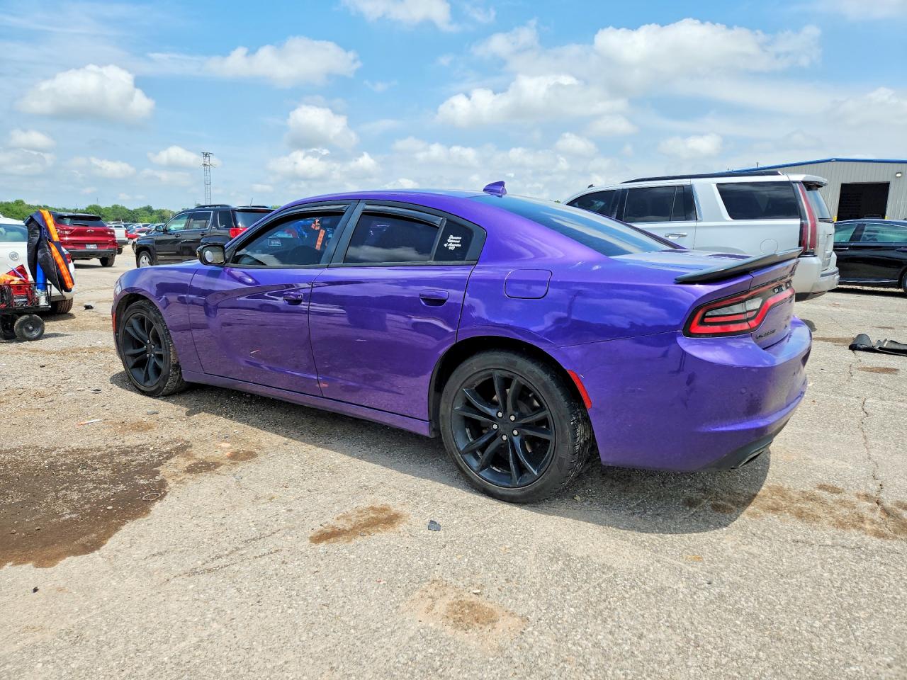 Dodge Charger Sxt