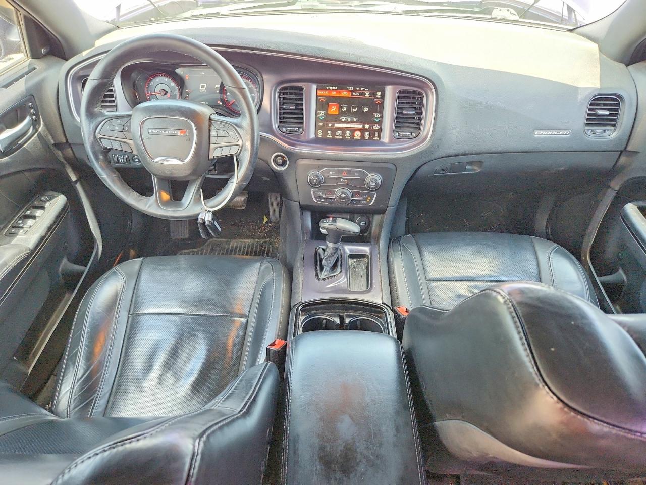 Dodge Charger Sxt