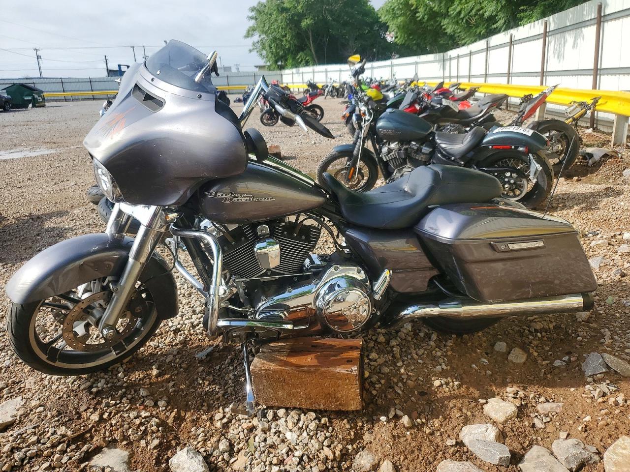 Harley-Davidson Fl Street Glide