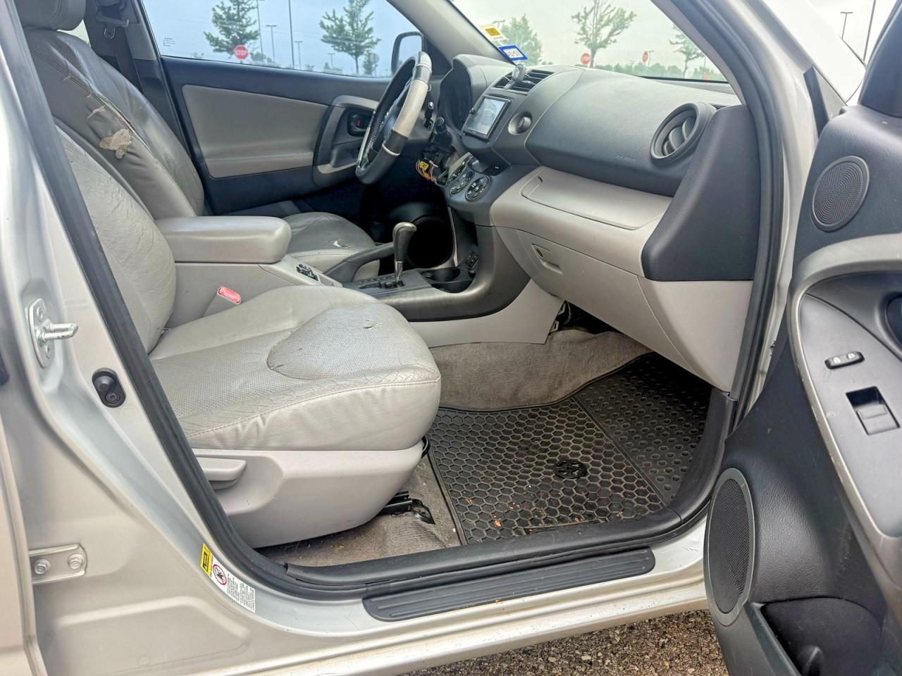 Toyota RAV4 Limited