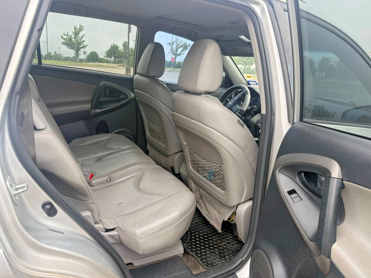 Toyota RAV4 Limited