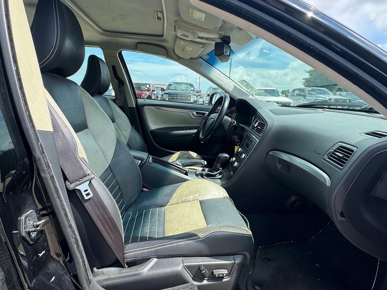 Volvo S60 T5