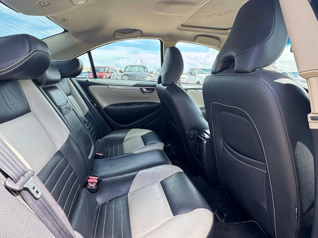 Volvo S60 T5