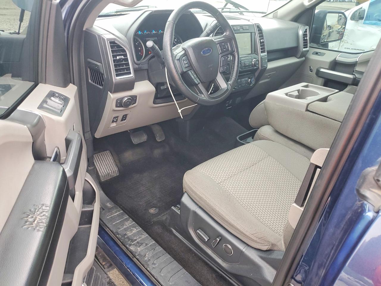 Ford F-150 Super Cab