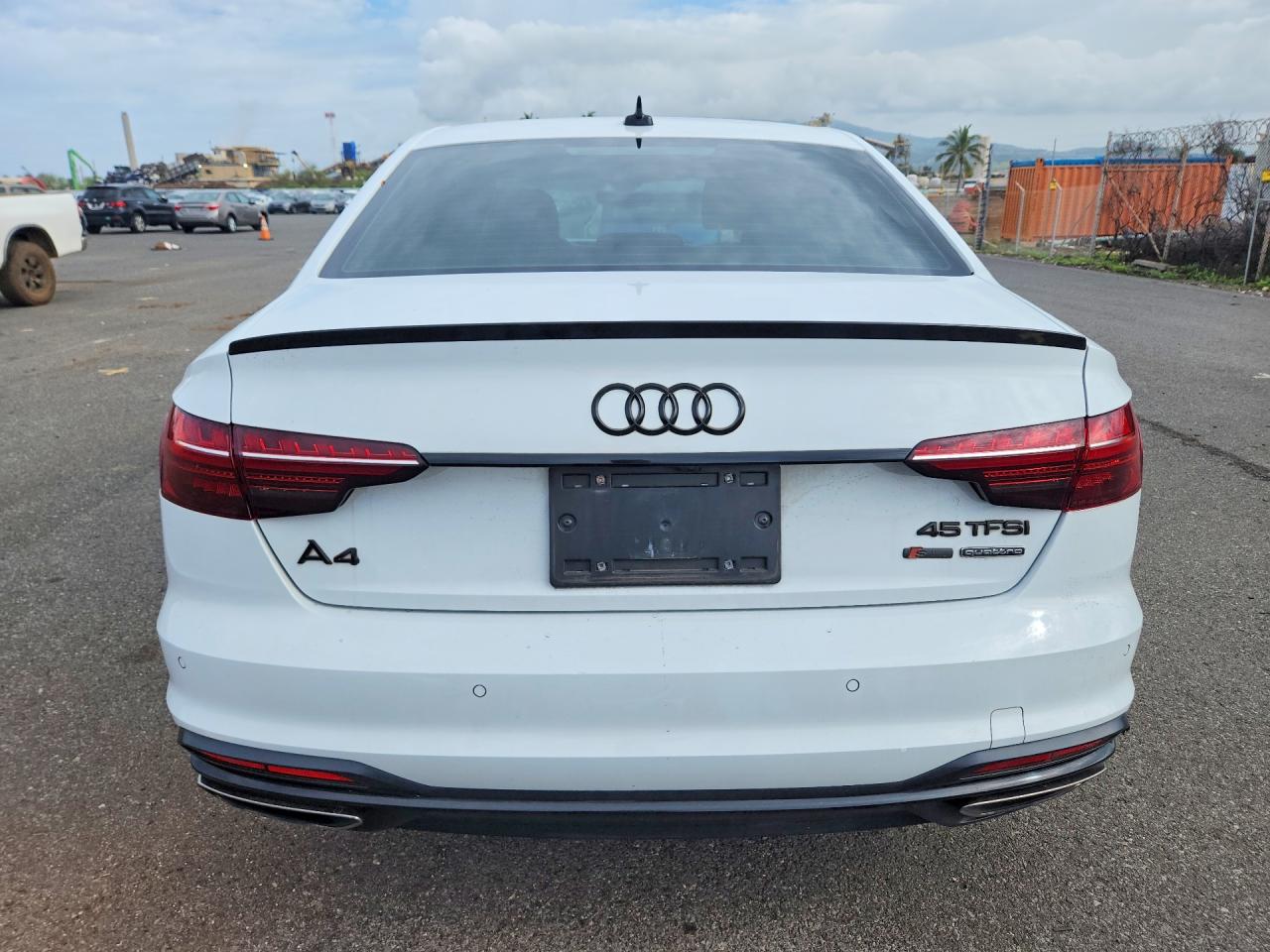 Audi A4 Premium Plus 45