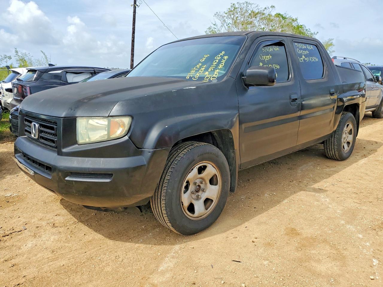 Salvage Honda Ridgeline Image