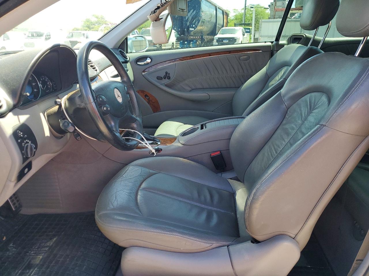 Mercedes-Benz Clk-class 350