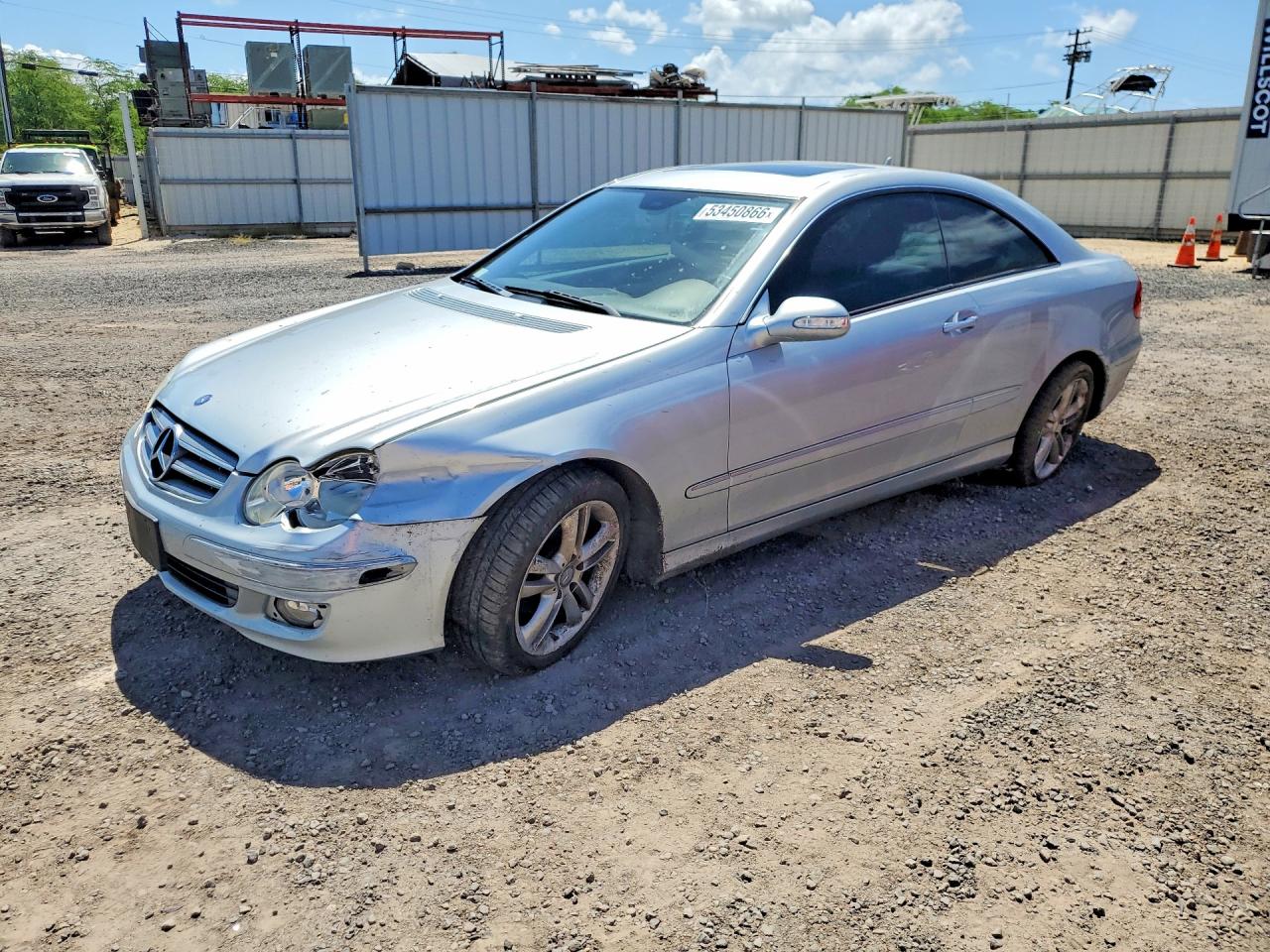 Salvage Mercedes-Benz Clk-class Image
