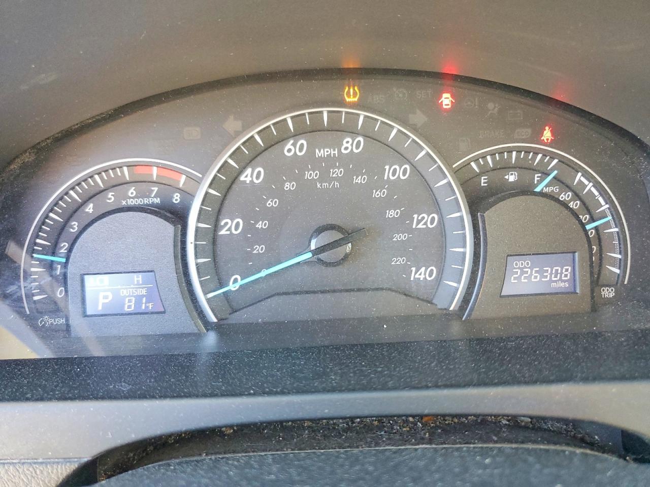 Toyota Camry Le