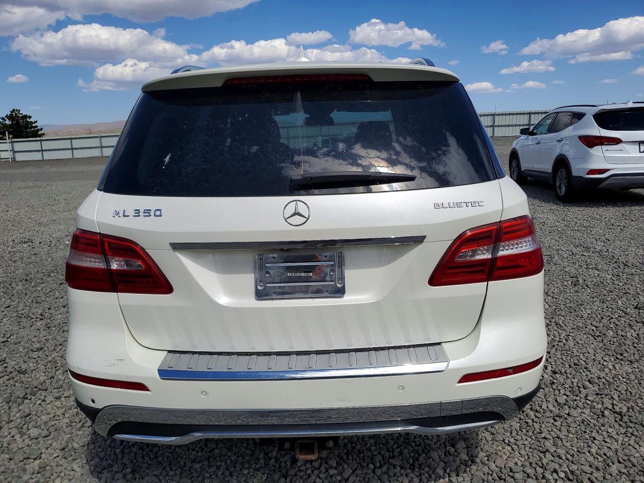 Mercedes-Benz M-Class 350 Bluetec