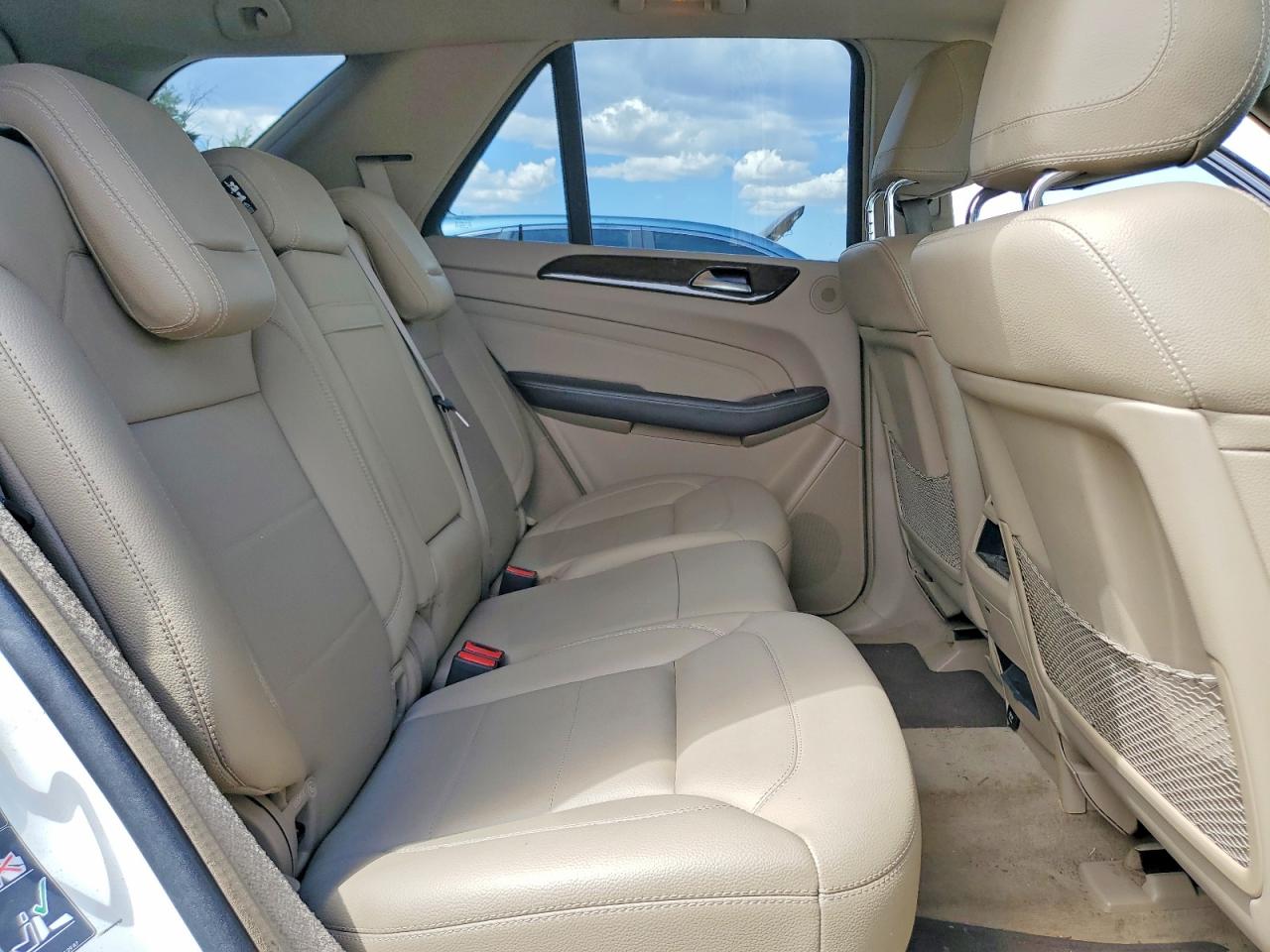 Mercedes-Benz M-Class 350 Bluetec
