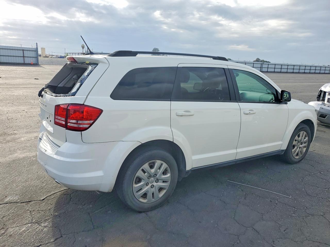 Dodge Journey Se
