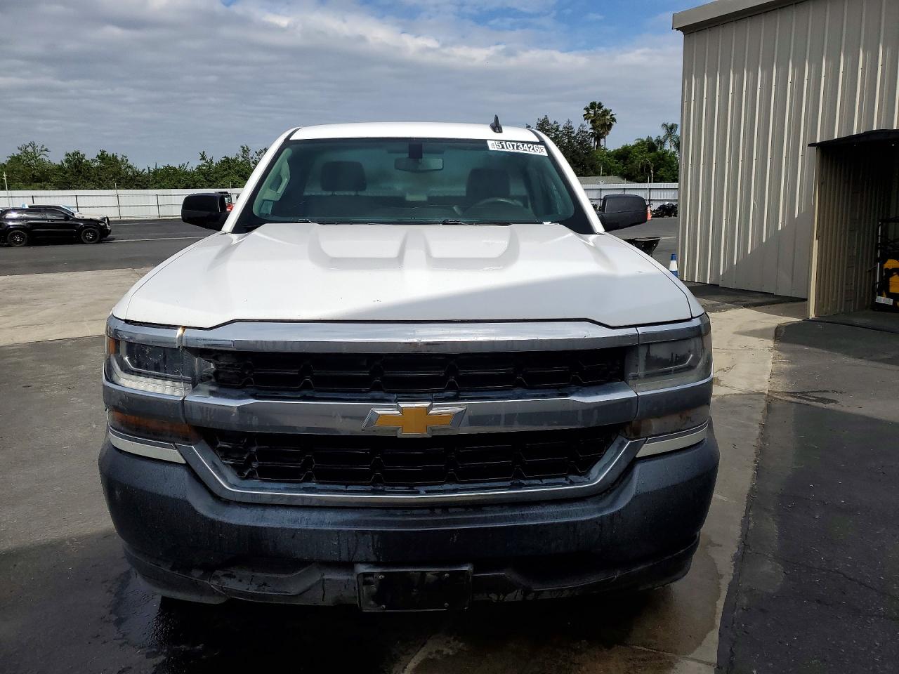 Chevrolet Silverado C1500