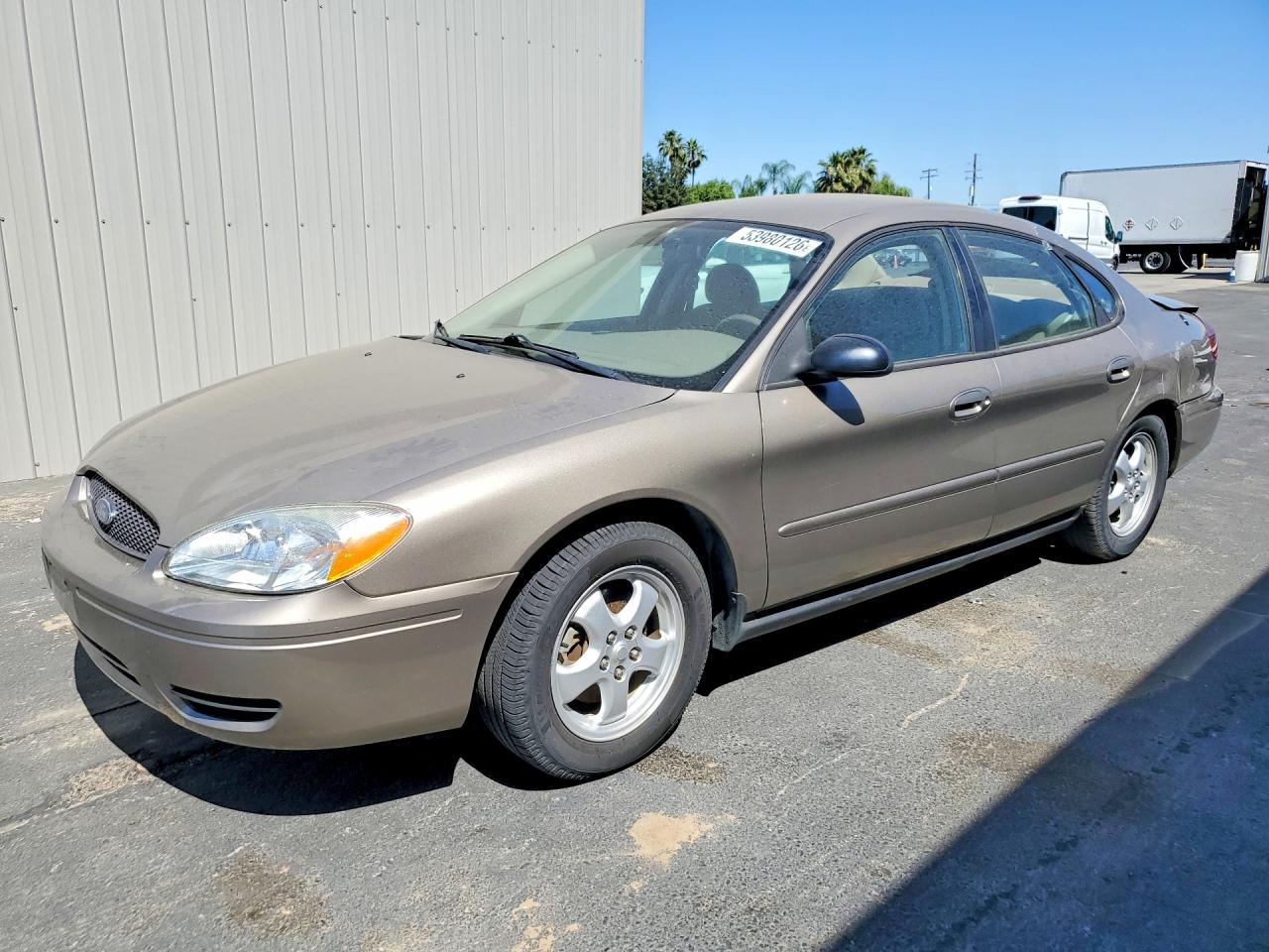 Salvage Ford Taurus Image
