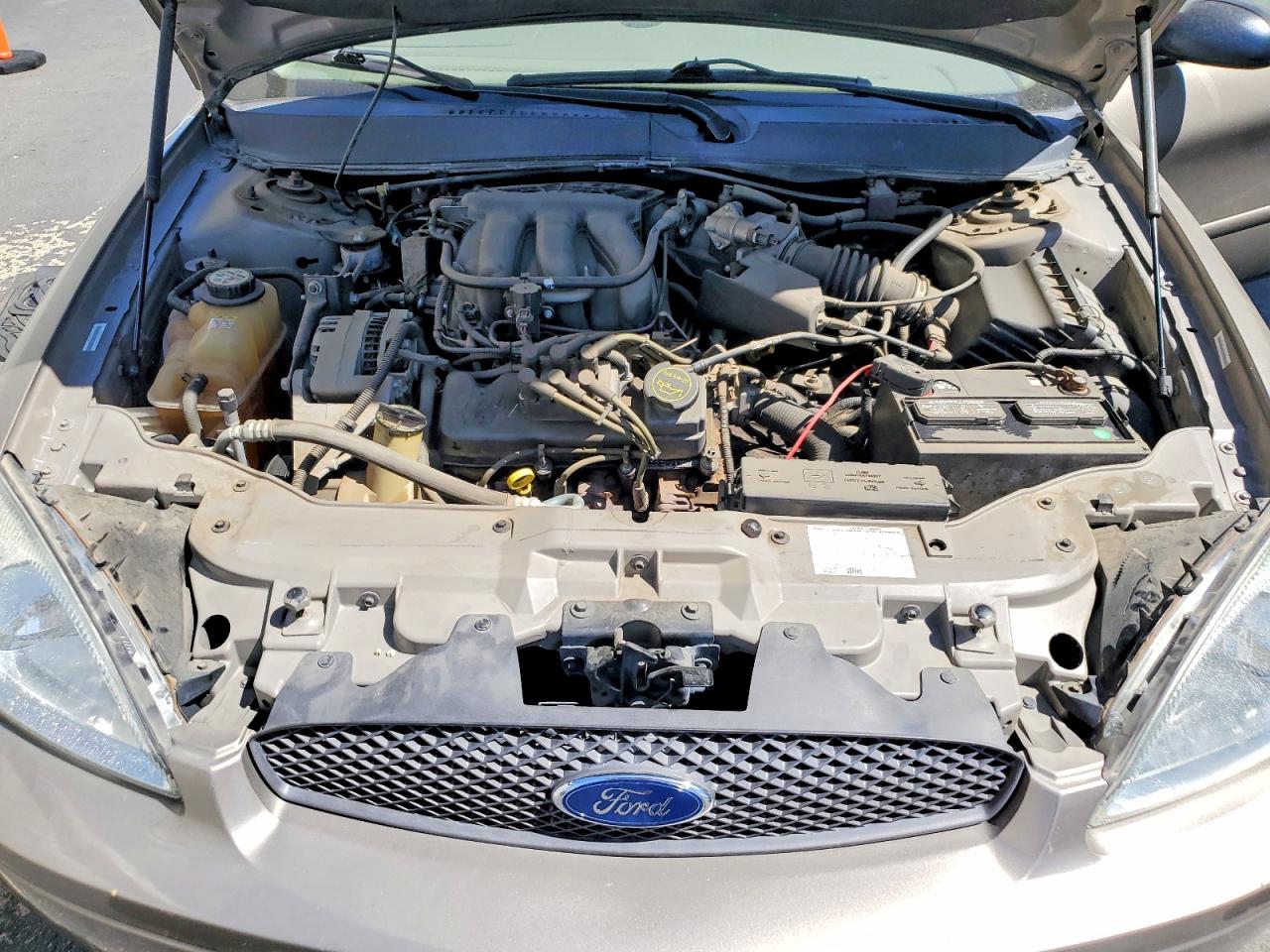 Ford Taurus Se