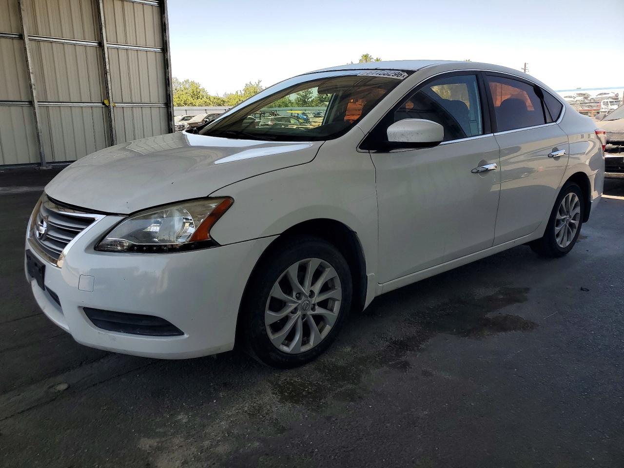 Salvage Nissan Sentra Image