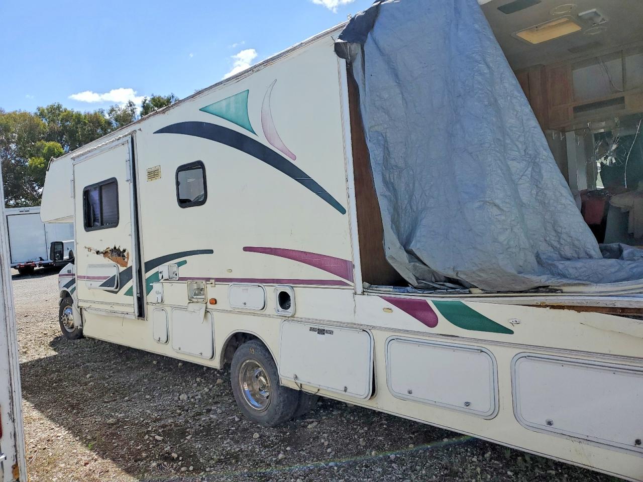 Ford Econoline E450 Super Duty Cutaway Van Rv