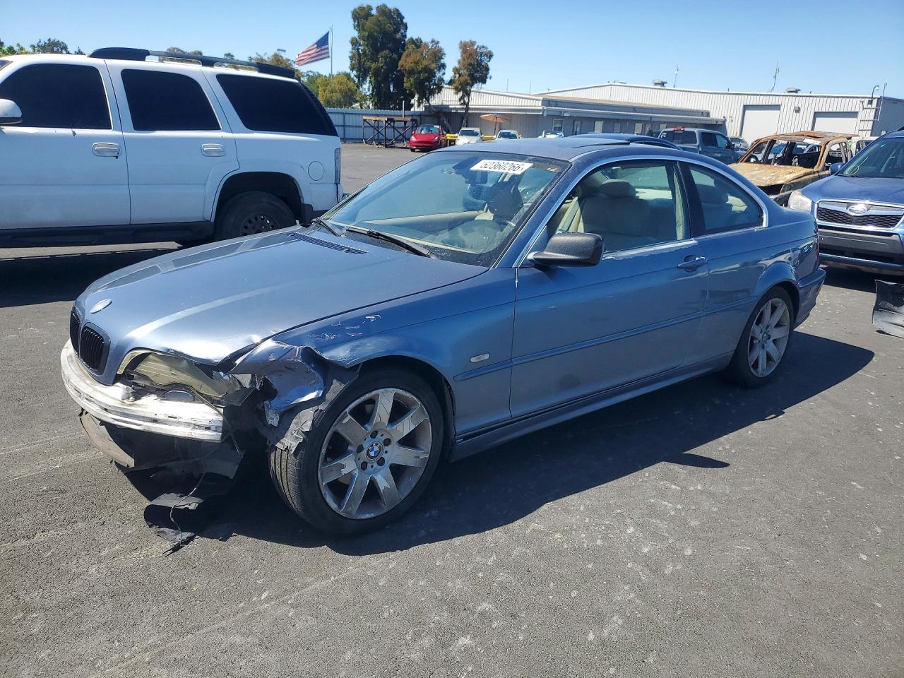 Salvage BMW 3 Series Image