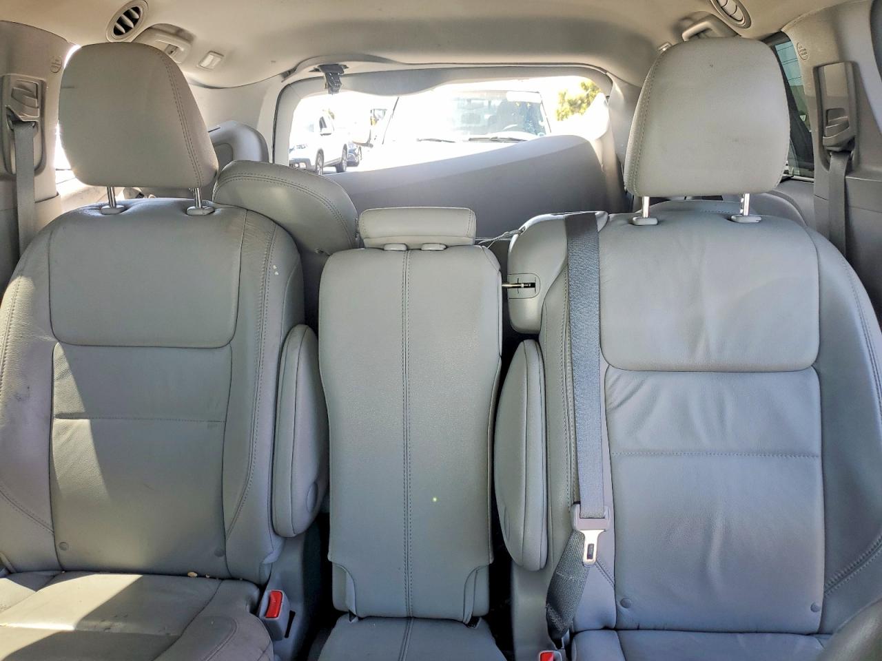Toyota Sienna Xle 8-passenger