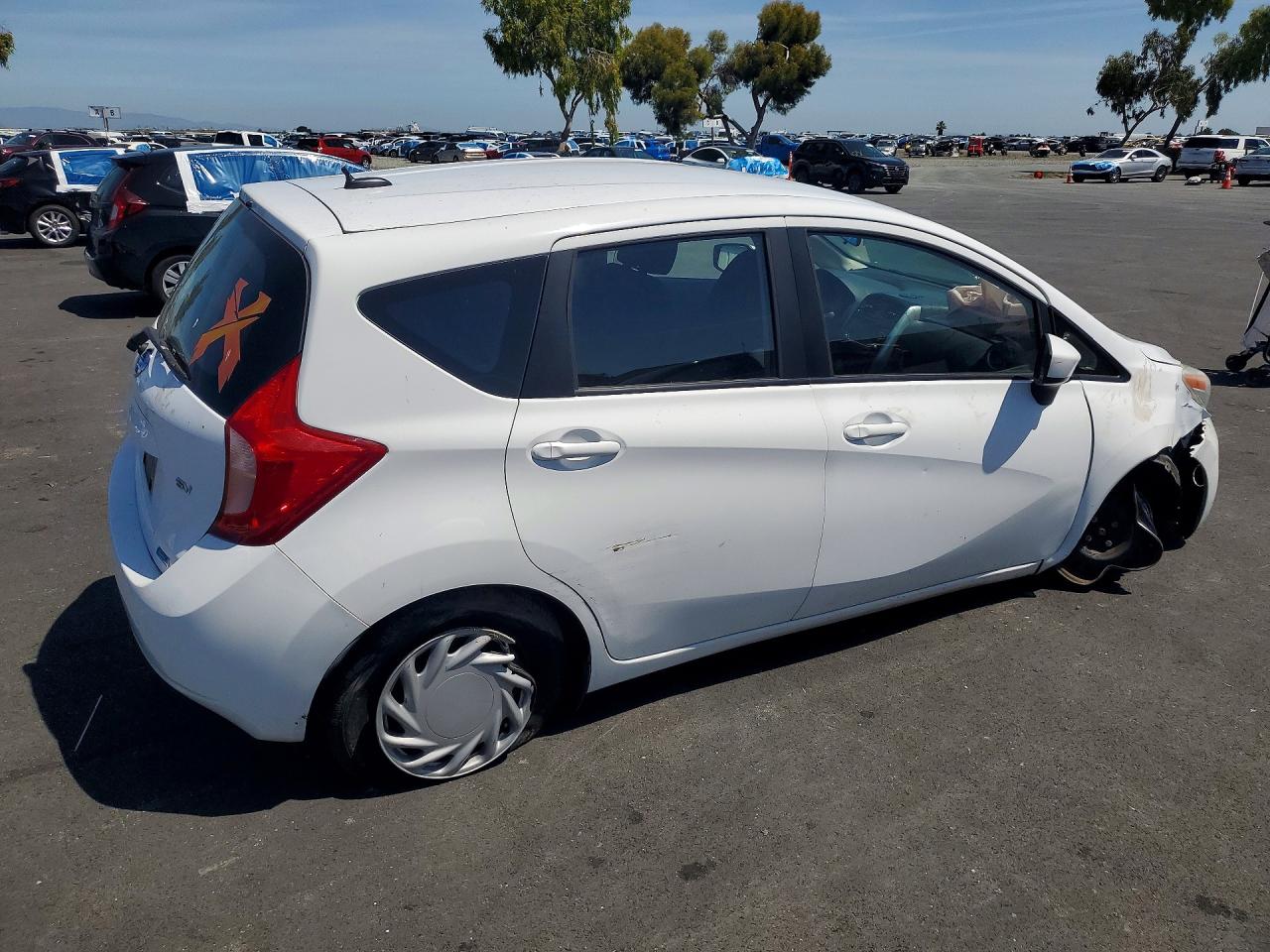 Nissan Versa Sv