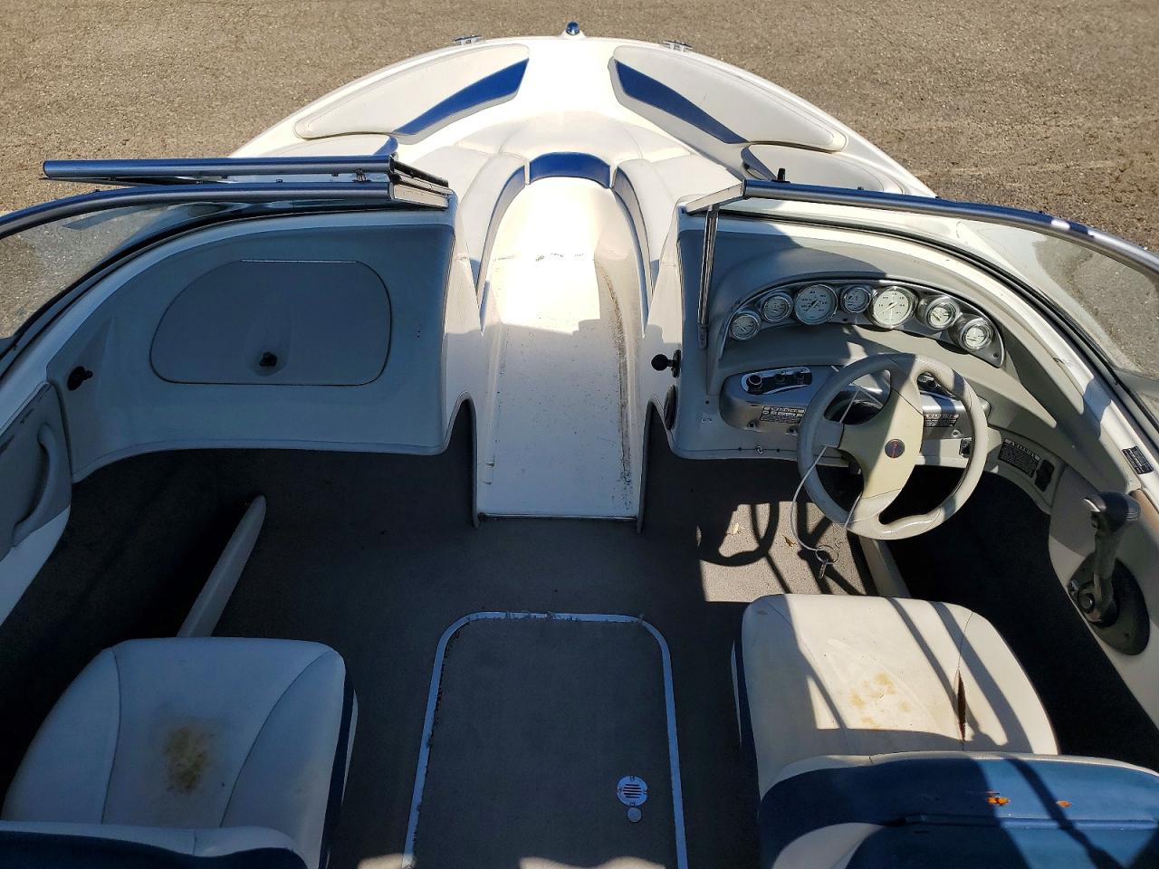 Bayliner Boat 205