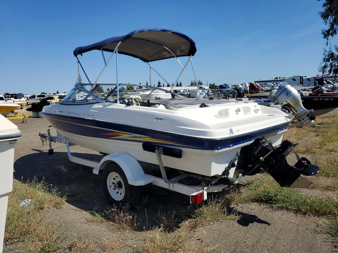 Bayliner Boat 205