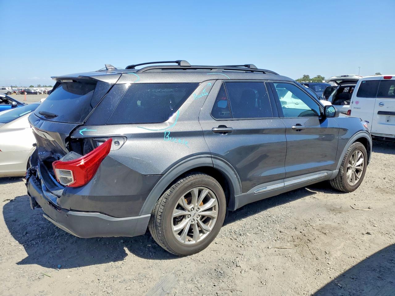 Ford Explorer Xlt
