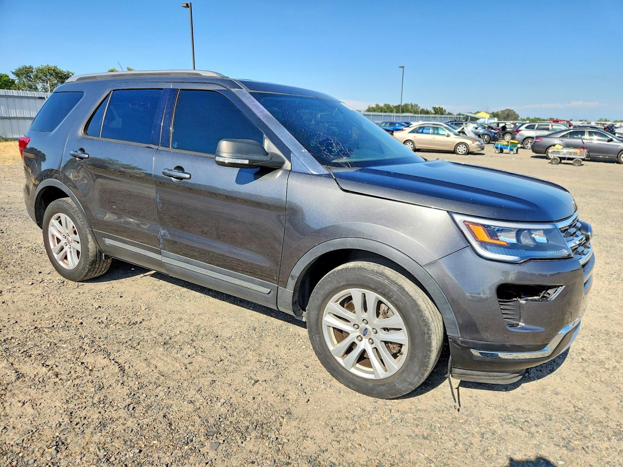 Ford Explorer Xlt